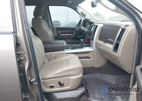 2010 Dodge Ram 1500 Laramie из США, поврежденный, VIN 1D7RV1CT6AS148394